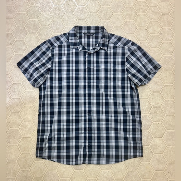 Men's XL Arc'Teryx Cotton Poly Blend Plaid Button Front Hybrid Hiking Shirte - Picture 1 of 14